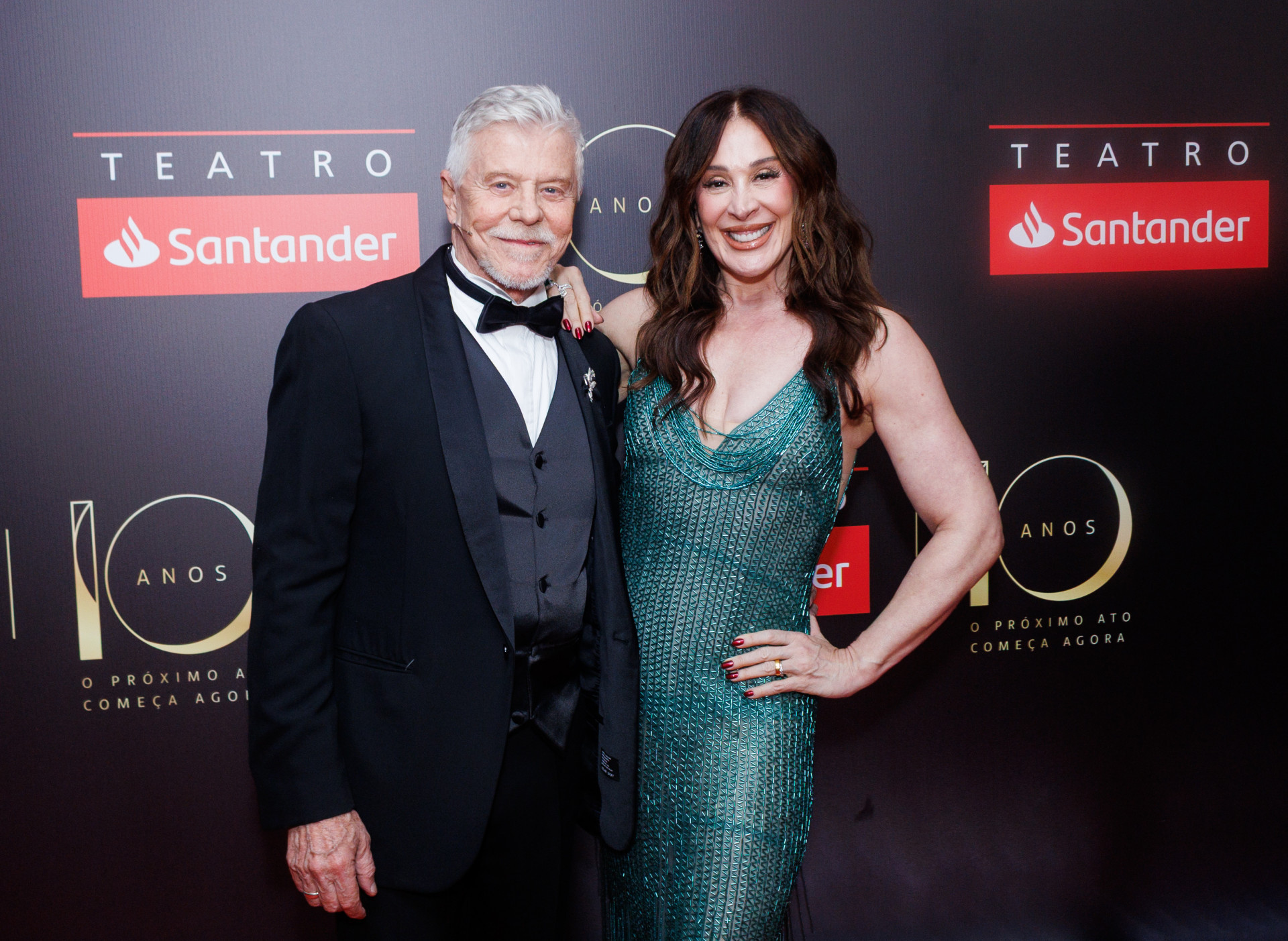 Aniversário de teatro reúne Claudia Raia, Miguel Falabella e mais famosos - Clayton Felizardo / Brazil News