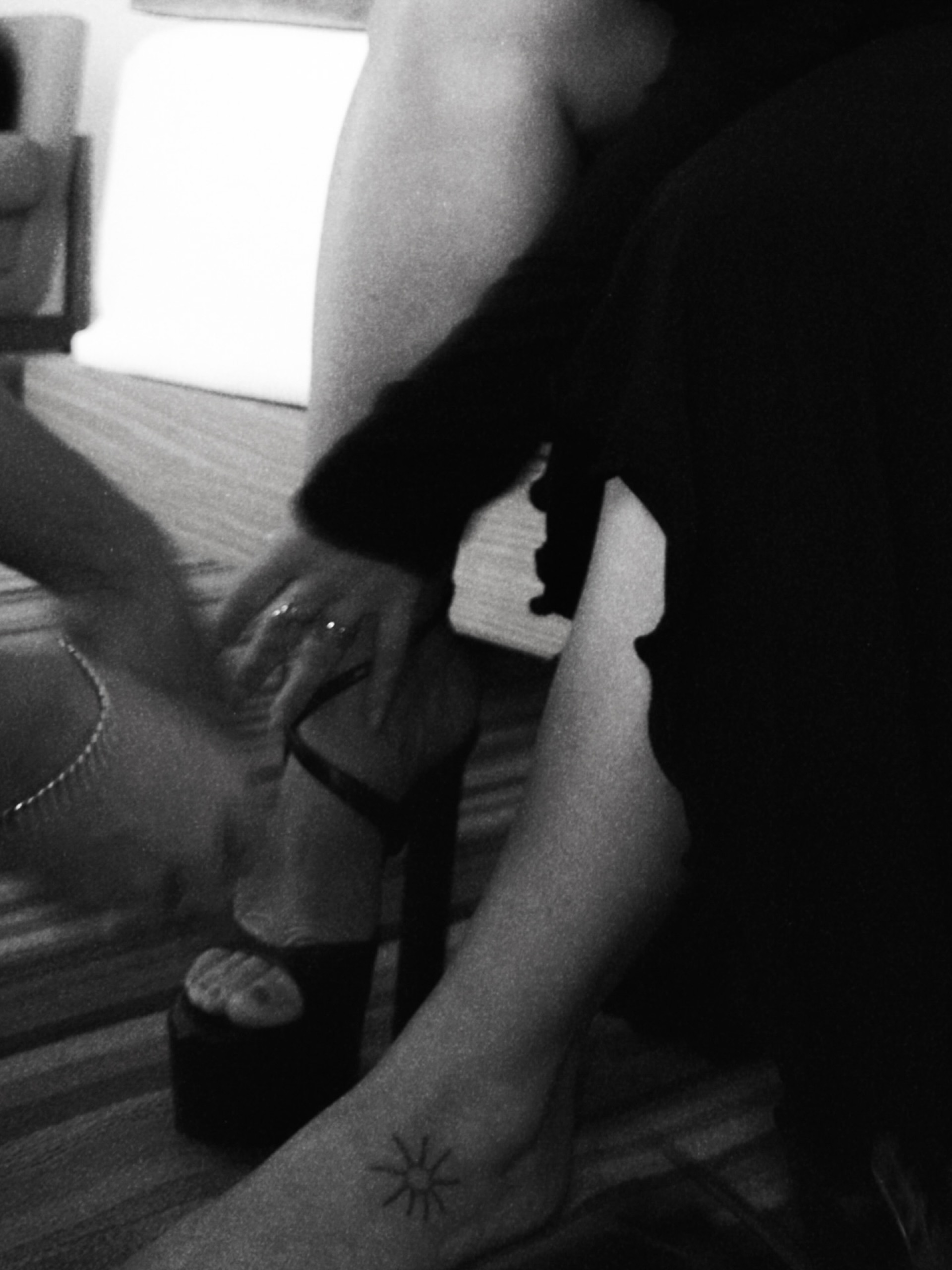 Paolla Oliveira posa de roupão e mostra bastidores antes de premiação - Reprodução Instagram