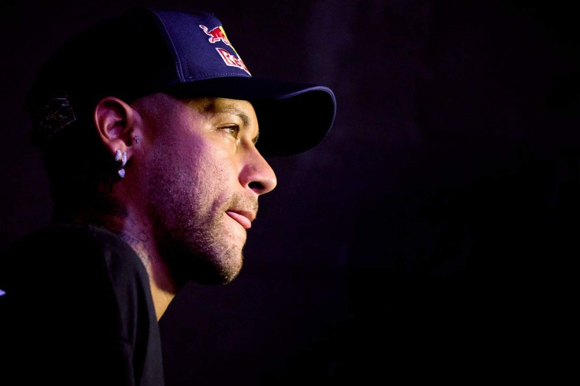 Torcedores do Brasil pedem Neymar durante derrota para Fran&ccedil;a