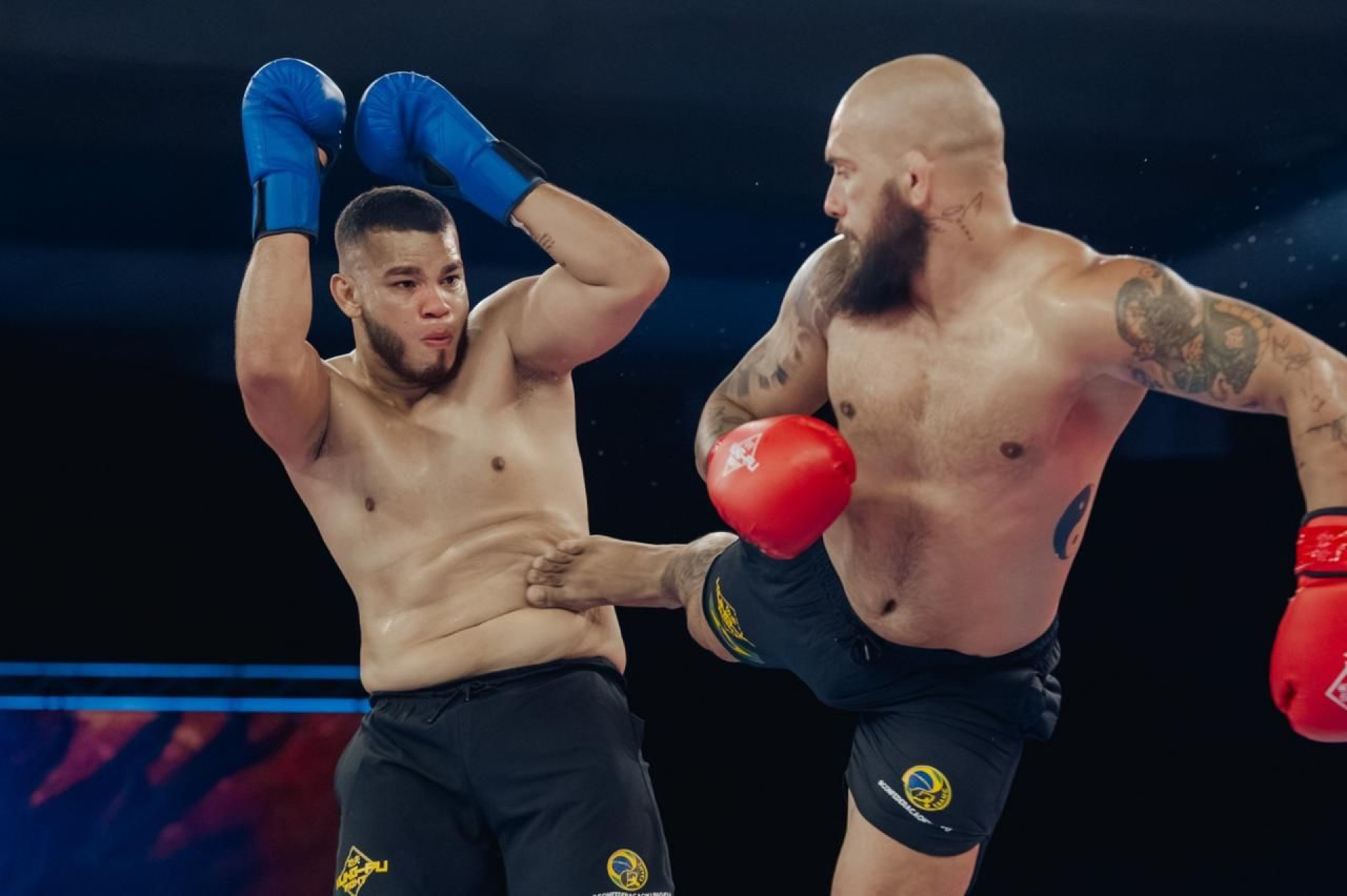 Kung-Fu Fight 42 reúne atletas de todo o país e entrega noite de alto nível em São Paulo