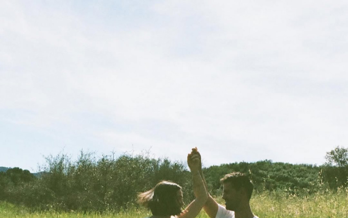 Taylor Lautner anuncia que ser&aacute; pai pela primeira vez