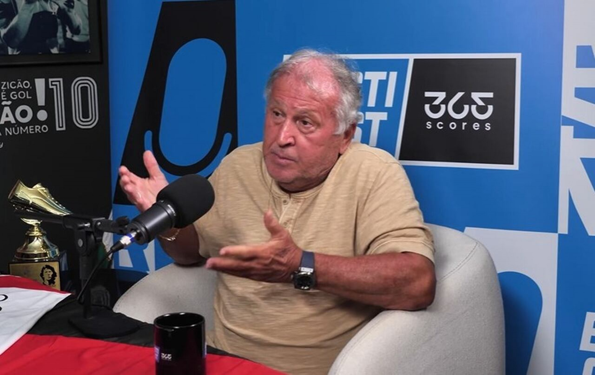 Zico detona contagem de artilheiros do novo Maracan&atilde;: “S&oacute; tem um, sou eu”