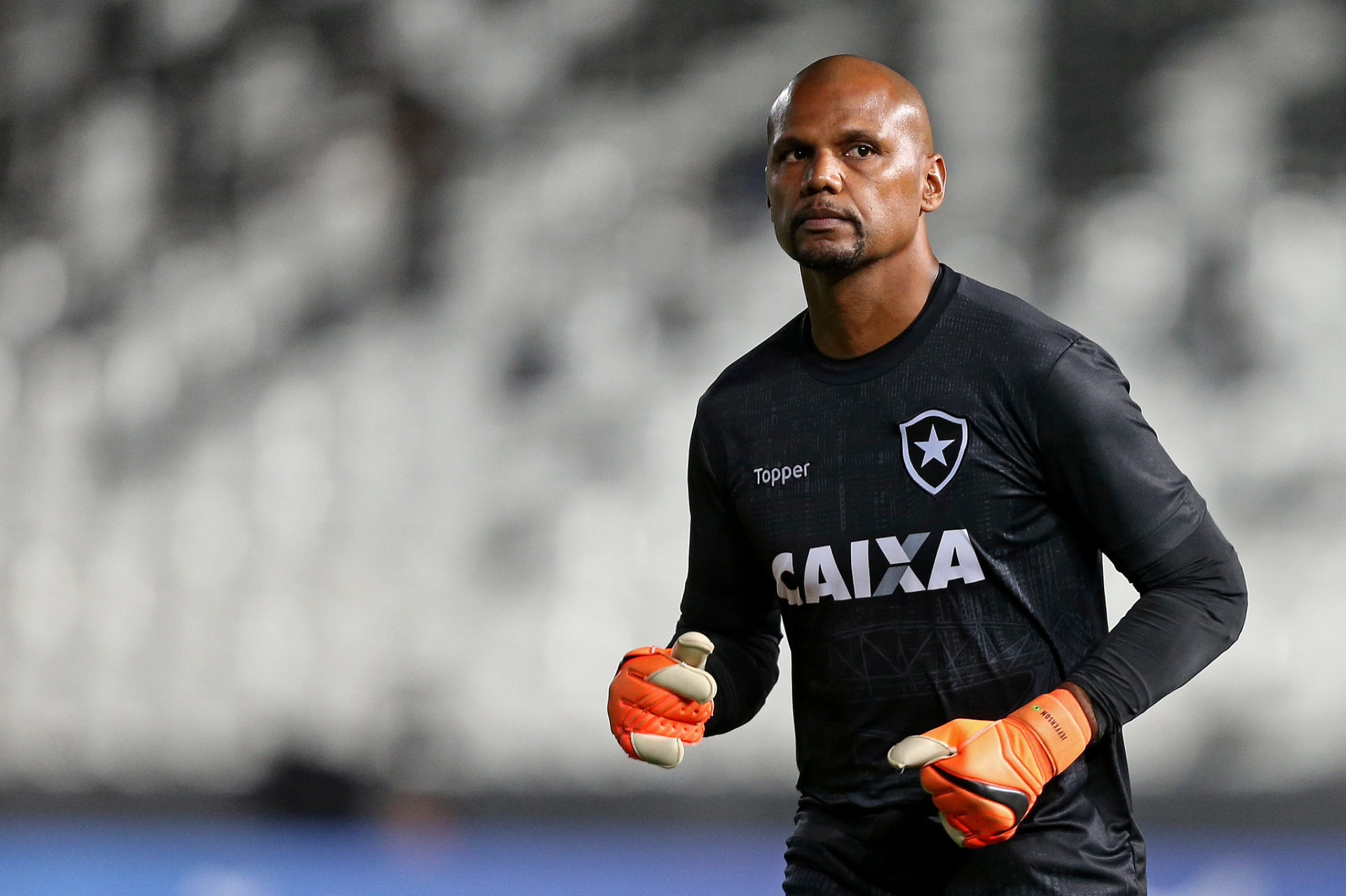 Jefferson pede treinador ofensivo: 'É o DNA do Botafogo'