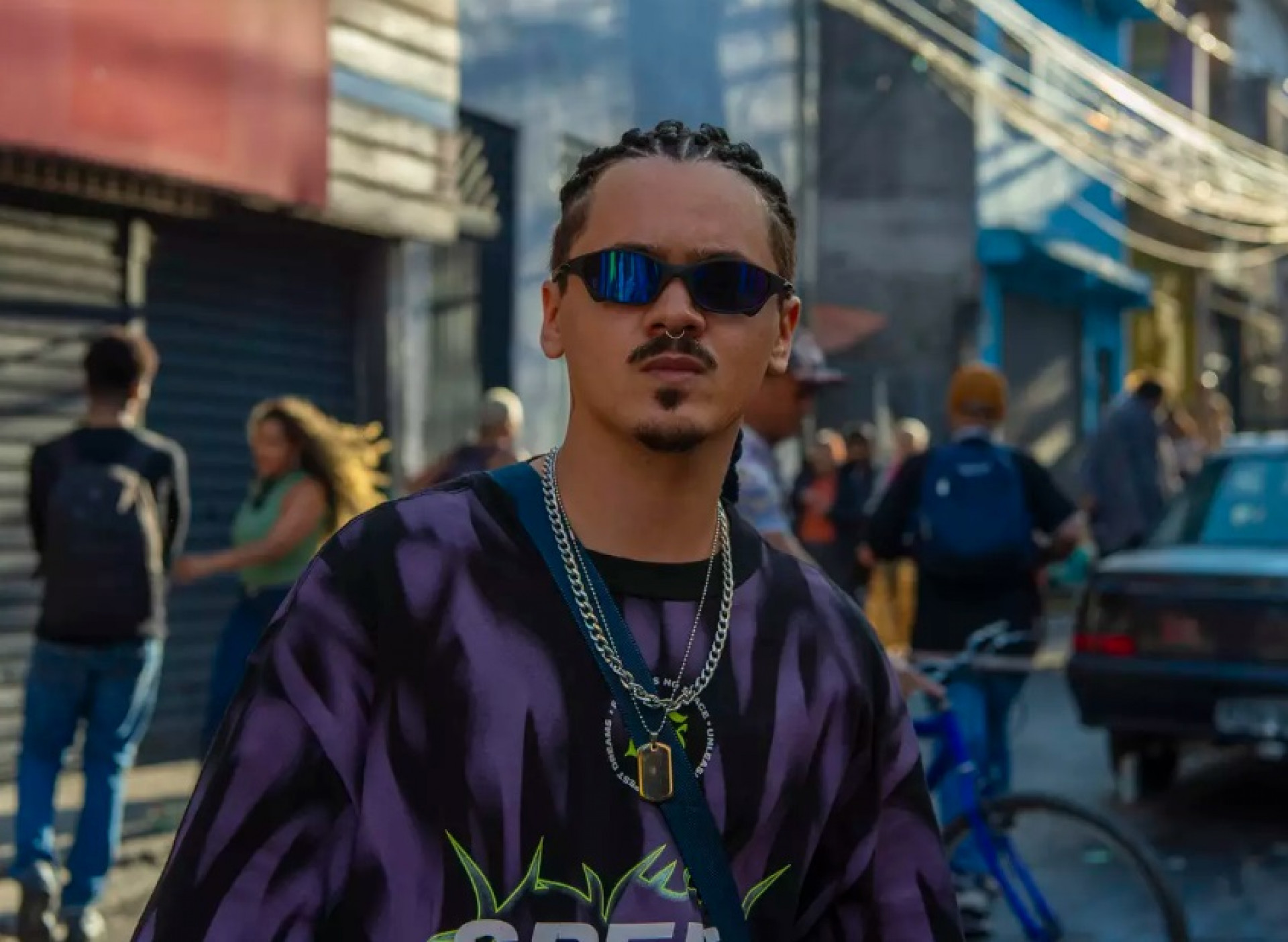 Lucas Righi como o Alemão, de 'Três Graças' - Divulgação