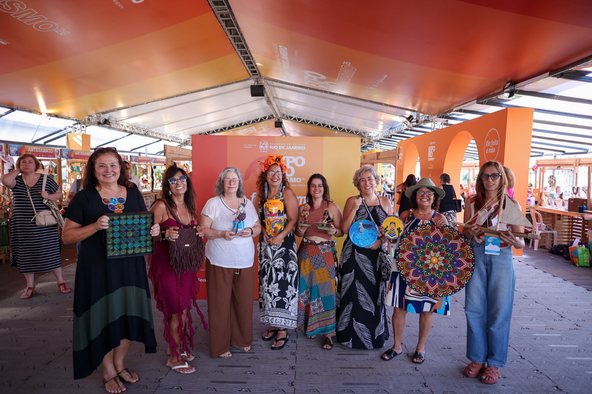 O artesanato fluminense mostrando sua for&ccedil;a, gera&ccedil;&atilde;o de renda, identidade e protagonismo feminino na ExpoRio Turismo 2026 - Eduardo Uzal / Ag&ecirc;ncia O Dia