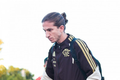 Ex-técnico do Flamengo, Filipe Luís recusa propostas para treinar gigantes do México