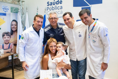 Dia D de vacinação contra a gripe é marcado por grande movimento em postos de saúde, no Rio