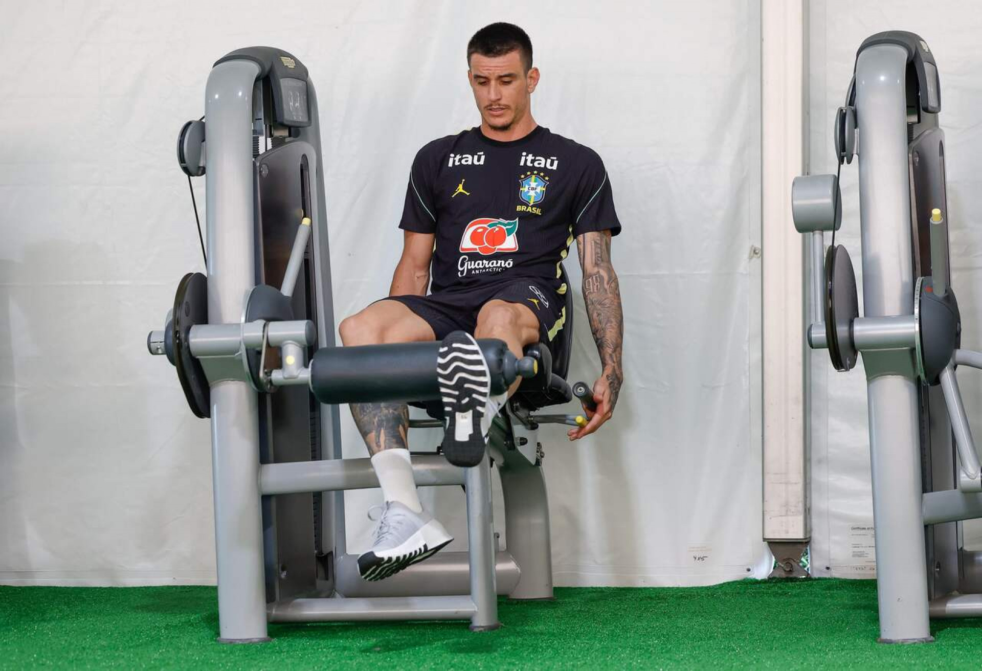 Iba&ntilde;ez explica fun&ccedil;&atilde;o com Ancelotti e admite “frustra&ccedil;&atilde;o” em 2022