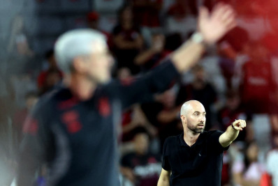 Interino do Botafogo lamenta goleada e despista sobre problemas extracampo