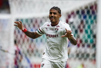 John Kennedy, do Fluminense, lidera ranking de finalizações certas no Brasileirão