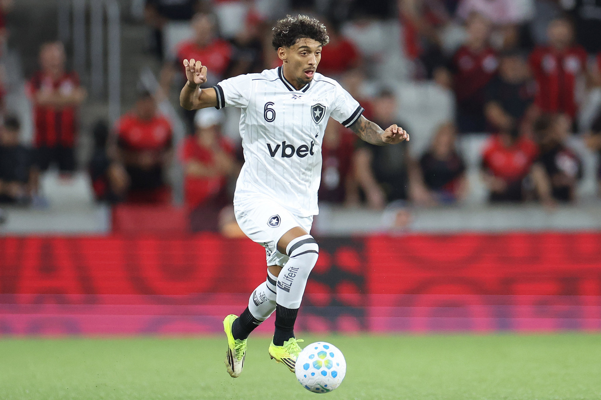 Botafogo perdeu para o Athletico-PR pelo Brasileirão - Vitor Silva / Botafogo