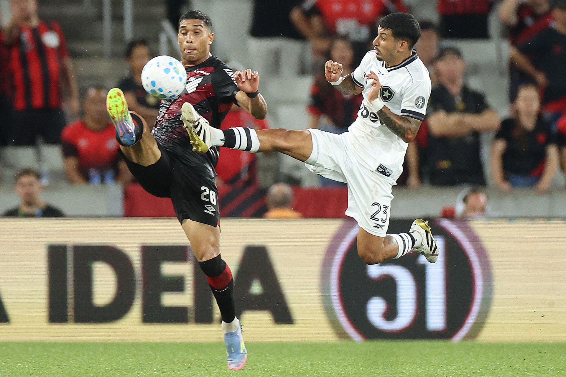 Botafogo perdeu para o Athletico-PR pelo Brasileirão - Vitor Silva / Botafogo