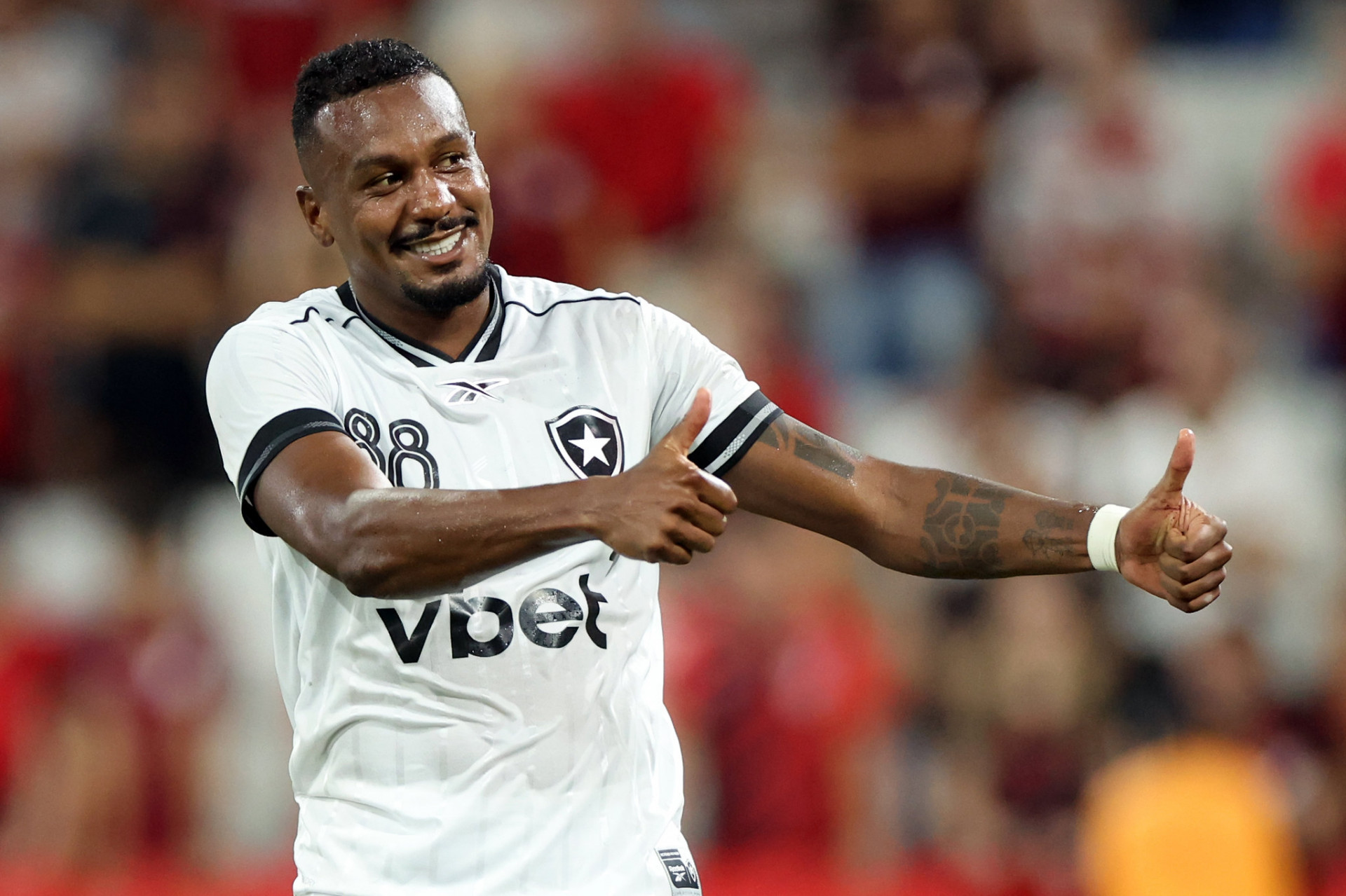 Edenílson marcou o gol do Botafogo na derrota para o Athletico-PR - Vitor Silva / Botafogo