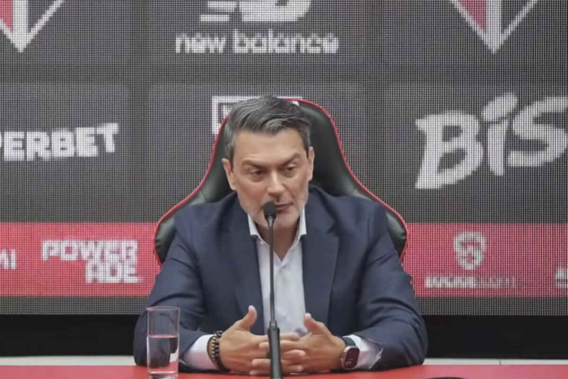 Rui Costa abre o jogo sobre finan&ccedil;as do S&atilde;o Paulo: “Severas dificuldades”