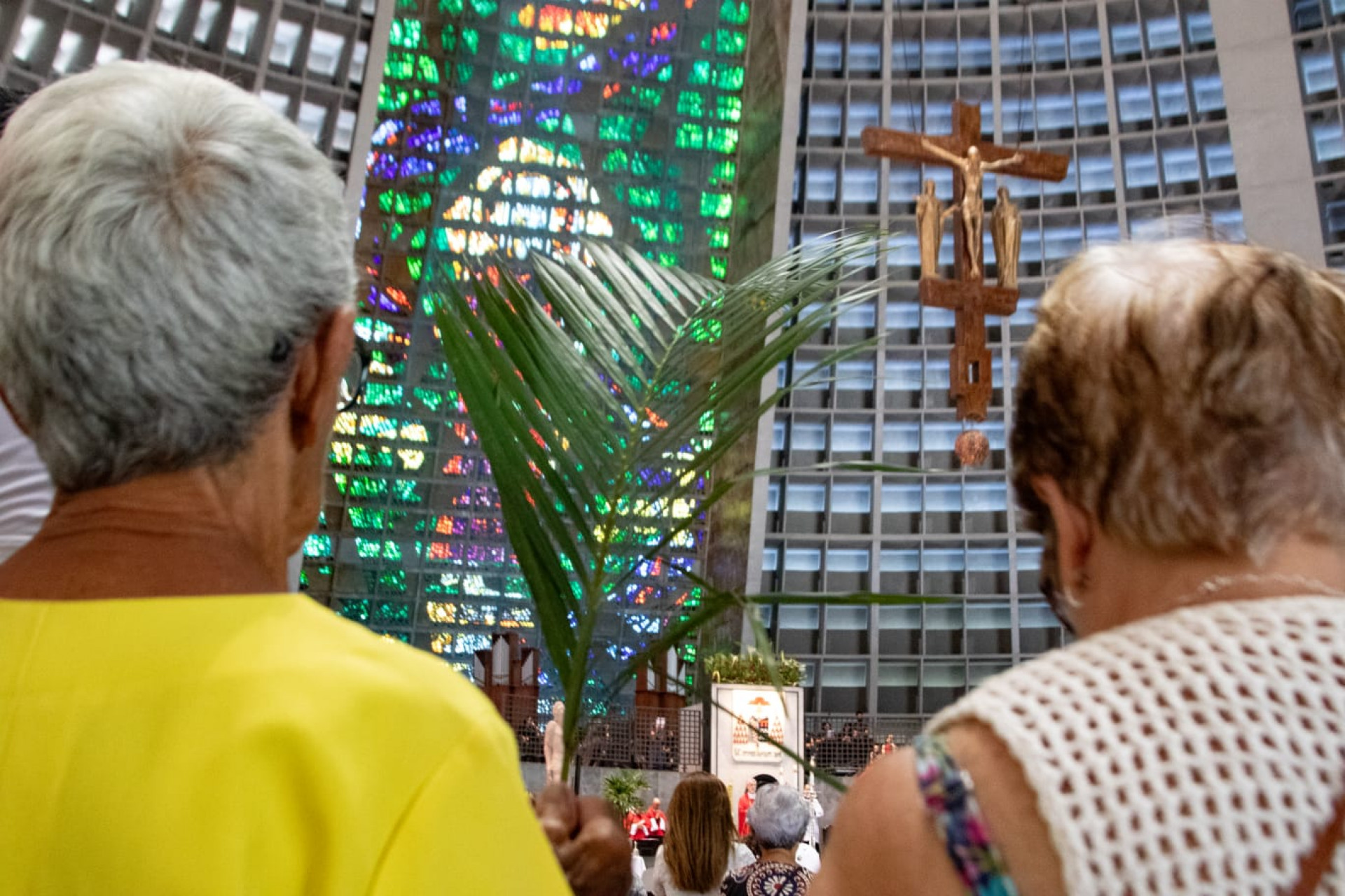 Fiéis celebram Domingo de Ramos na Catedral Metropolitana - Érica Martin/Agência O DIA