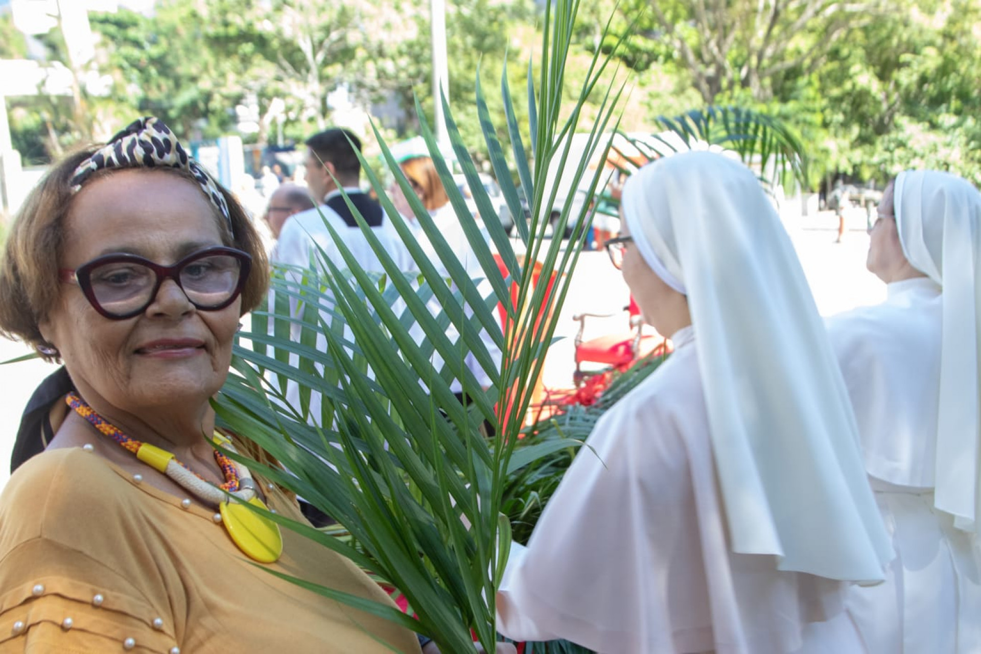 Para Simone Maria, 69 anos, domingo de Ramos celebra o amor de Deus - Érica Martin/Agência O DIA