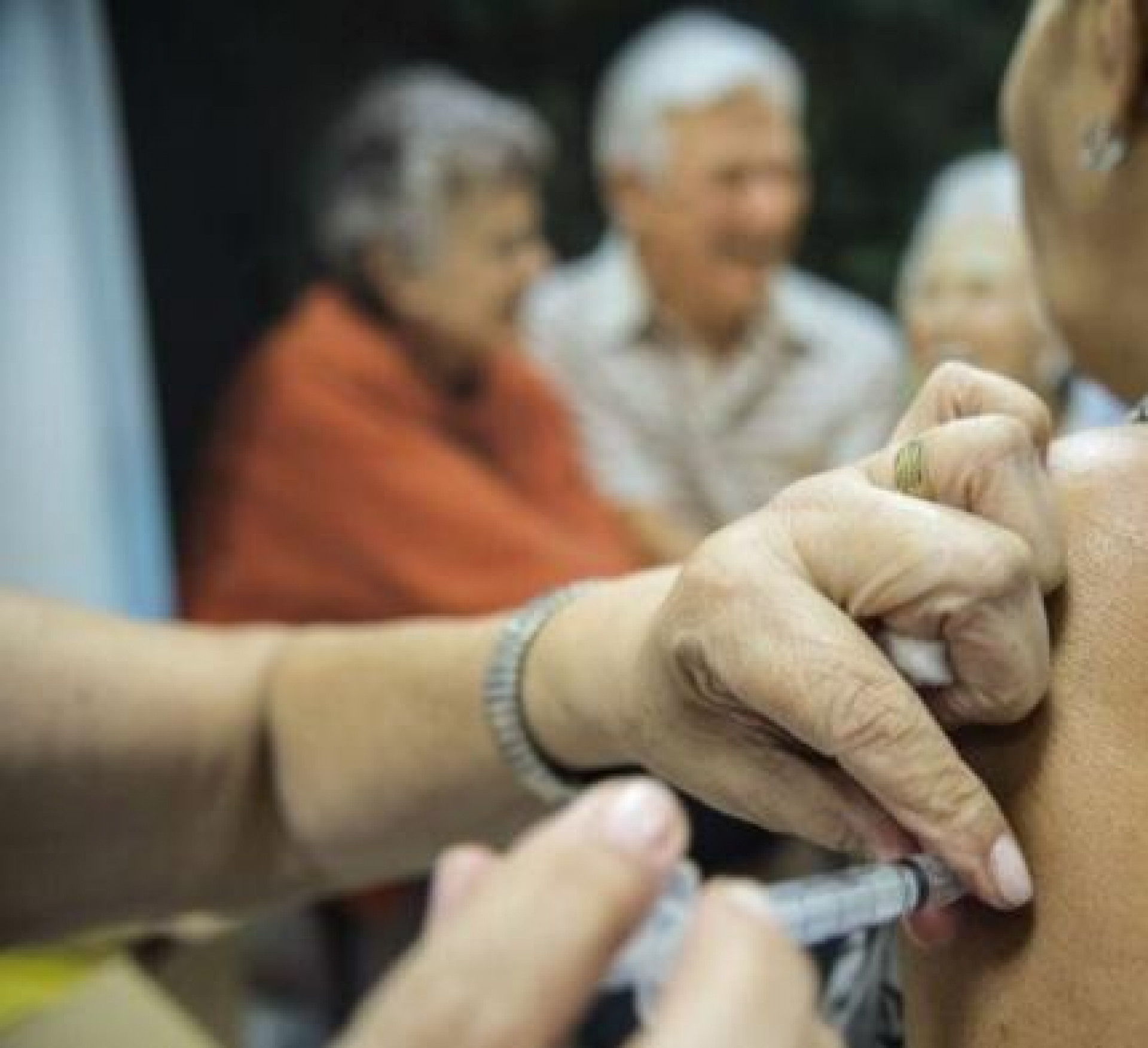 Dia D de vacinação contra a Influenza, Angra aplica mais de 1.800 doses