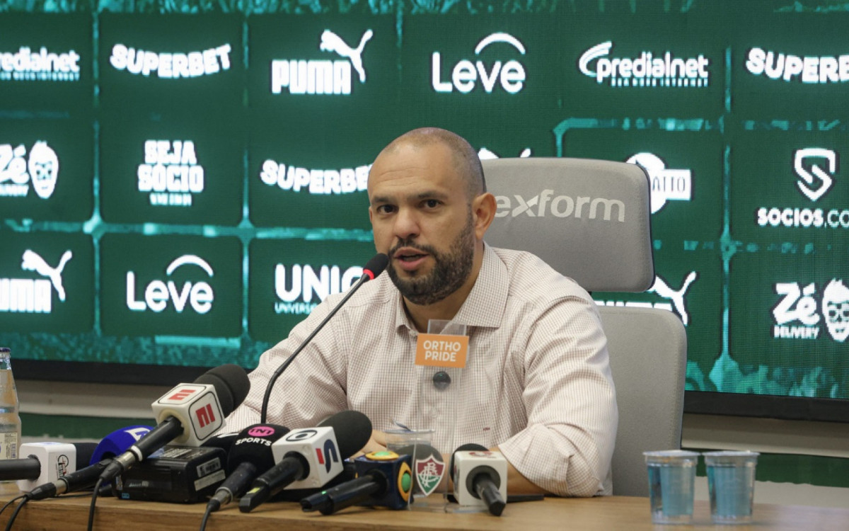 Mattheus Montenegro em entrevista coletiva no CT Carlos Castilho