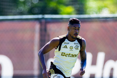 Bruno Henrique treina novamente com elenco e deve ficar à disposição contra o Bragantino
