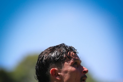 Emprestado pelo Botafogo, Artur aborda negociação com o São Paulo e vê decisão 'fácil'