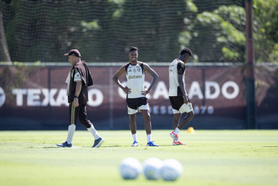 Flamengo não relaciona Bruno Henrique e vai avaliar condição dos convocados