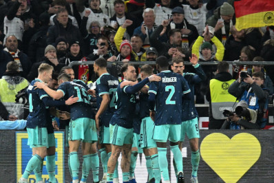 Alemanha sofre, mas vence a seleção de Gana em amistoso