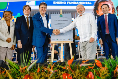 Lula sanciona lei que cria 17,8 mil cargos na Educação e no Ministério da Gestão