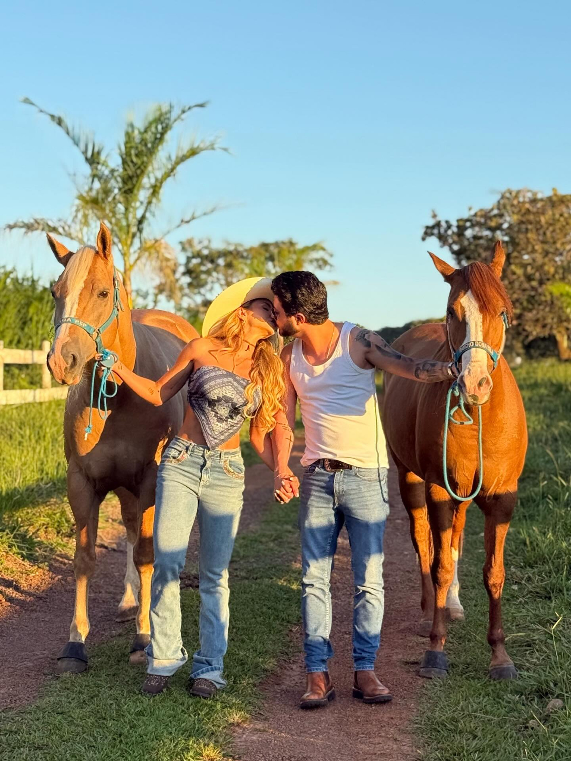 Gabi Martins reata namoro com humorista e celebra reconciliação nas redes - Reprodução Instagram