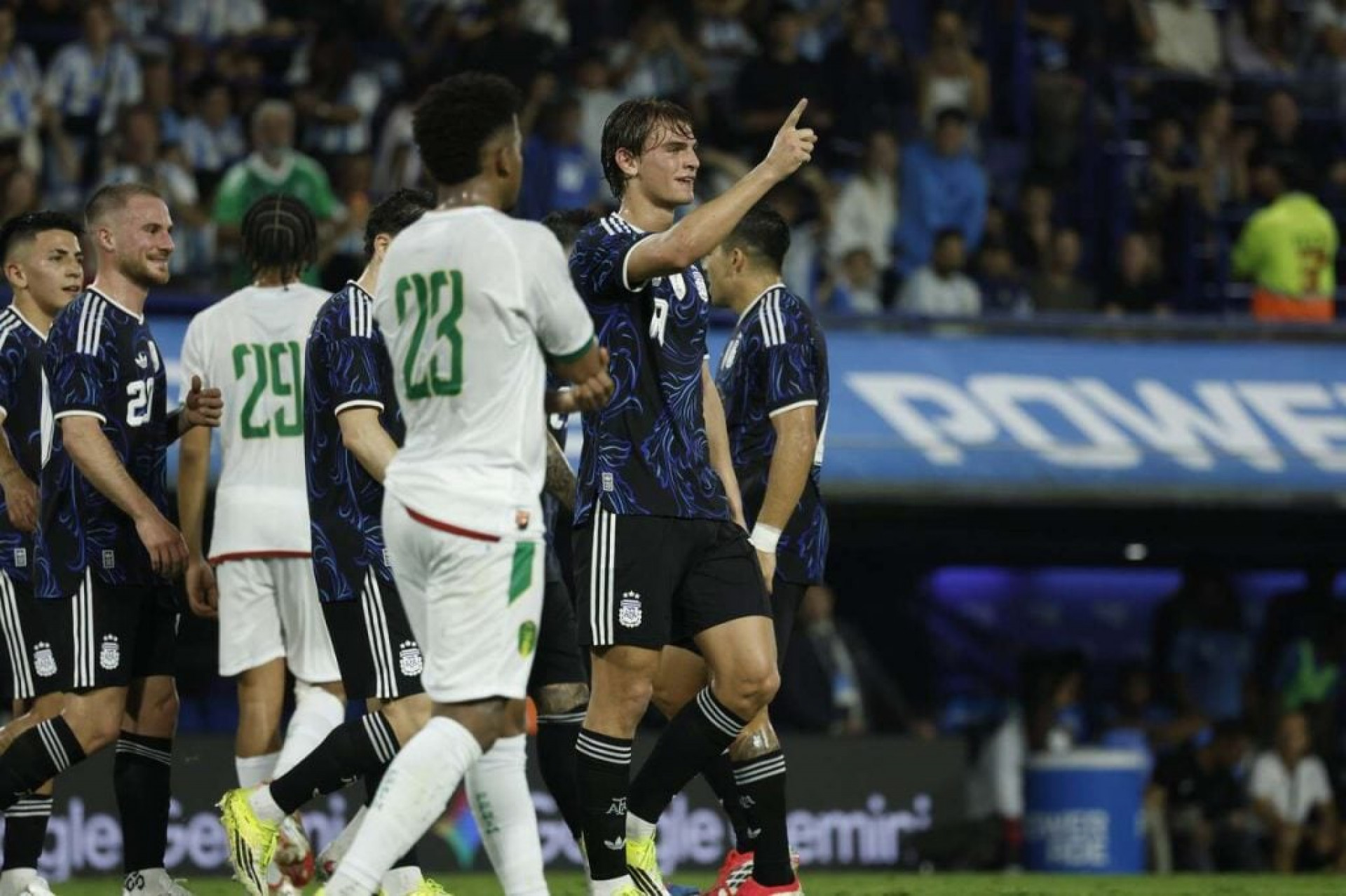 Argentina x Z&acirc;mbia: onde assistir, escala&ccedil;&otilde;es e arbitragem