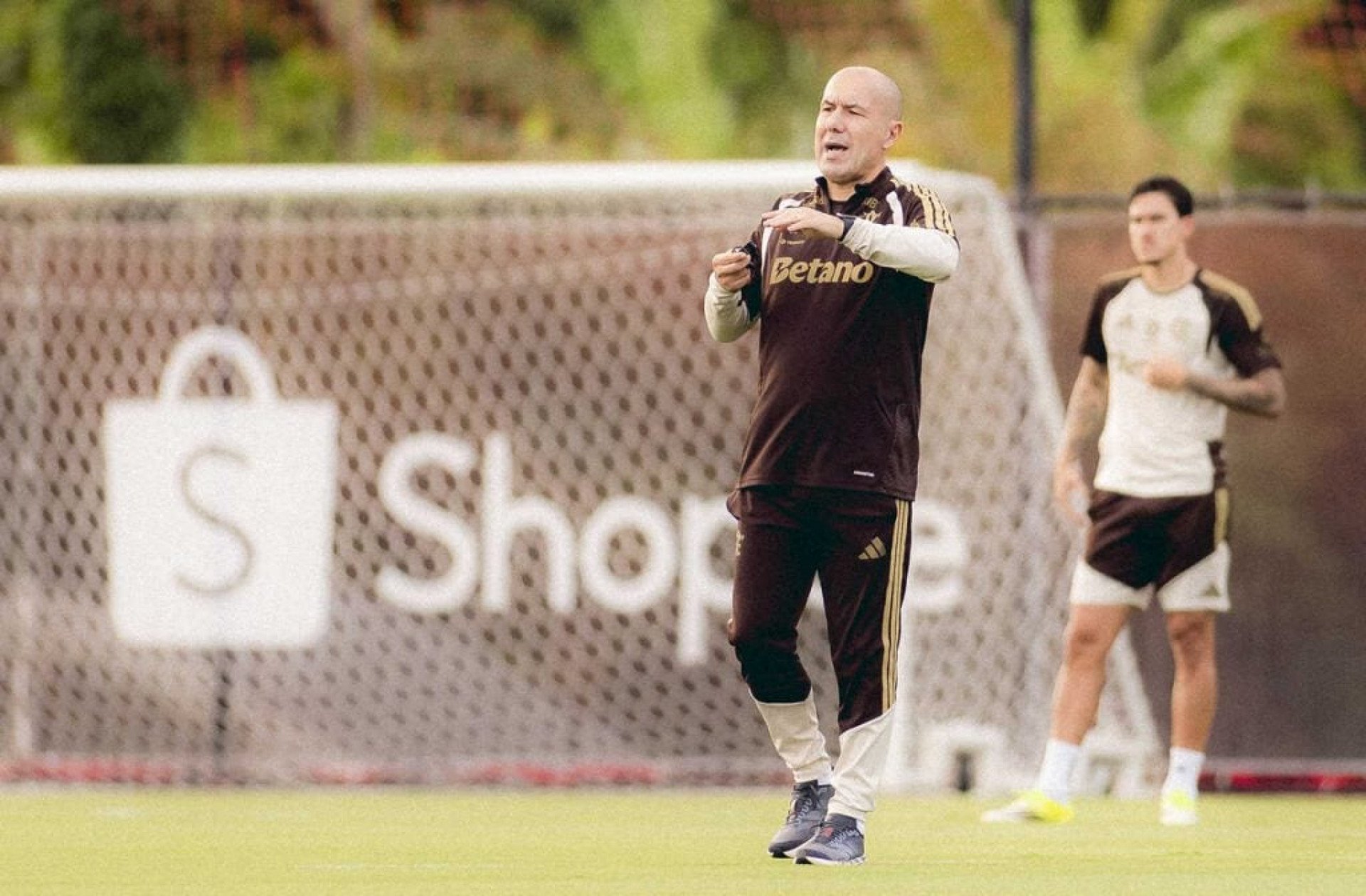 Jardim tem primeiro per&iacute;odo livre para ajeitar o Flamengo