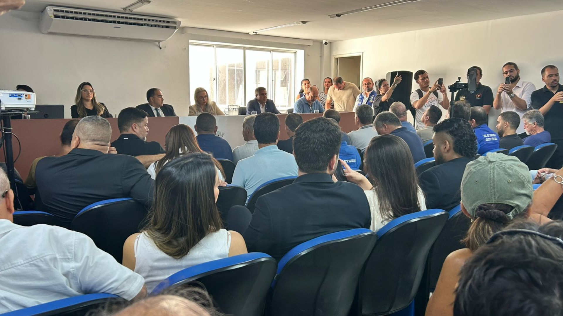 Revisão da taxa é anunciada após pressão popular. - Reprodução/ RC24H