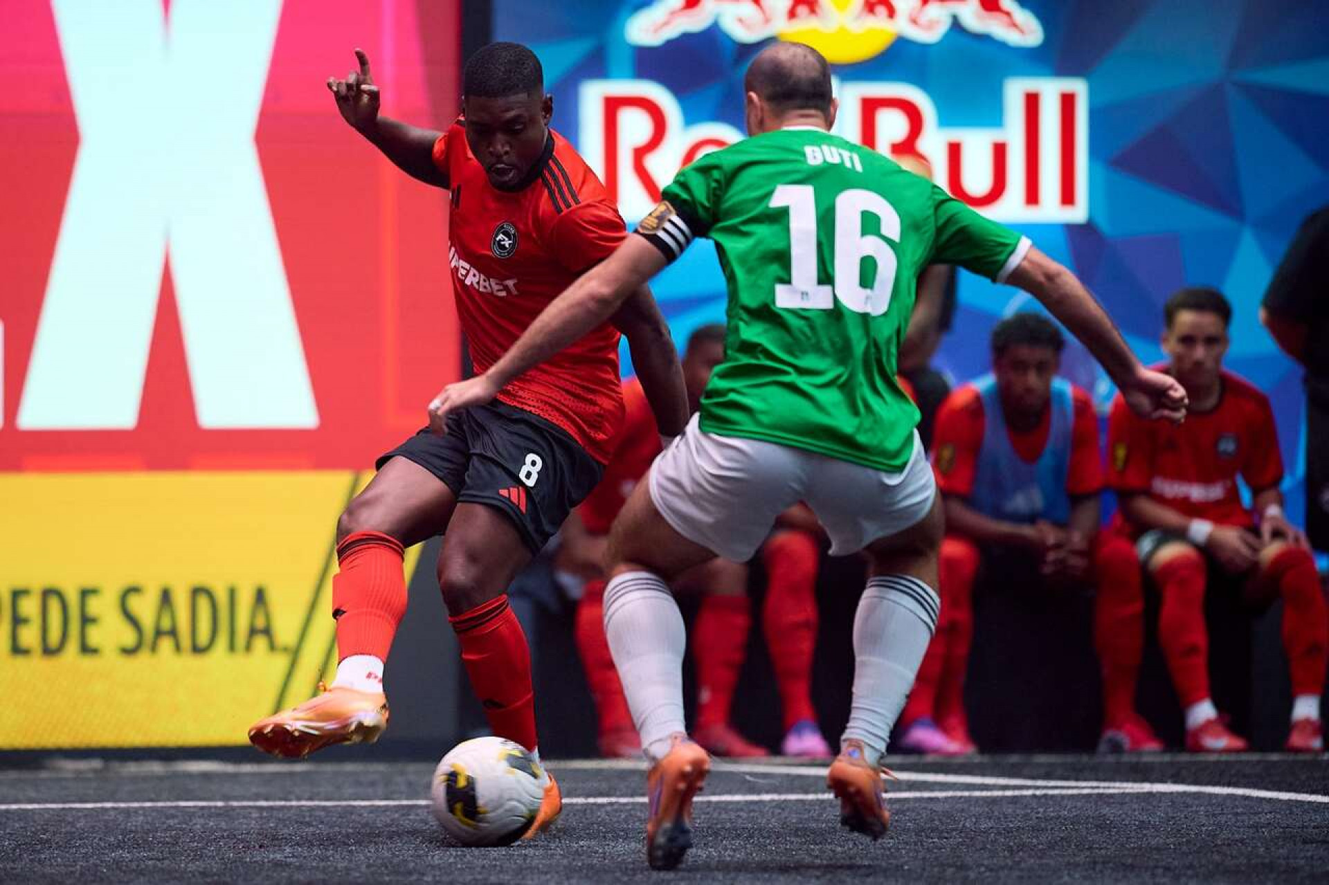 Fluxo domina, leva susto no fim, mas vence o Capim na Kings League Brasil