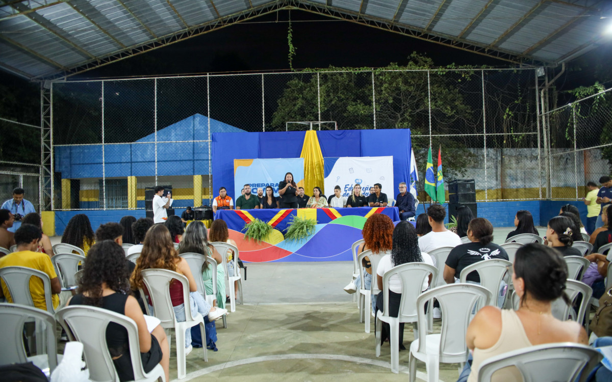 Prepara Jovem inicia nova turma com aula inaugural em Piabetá