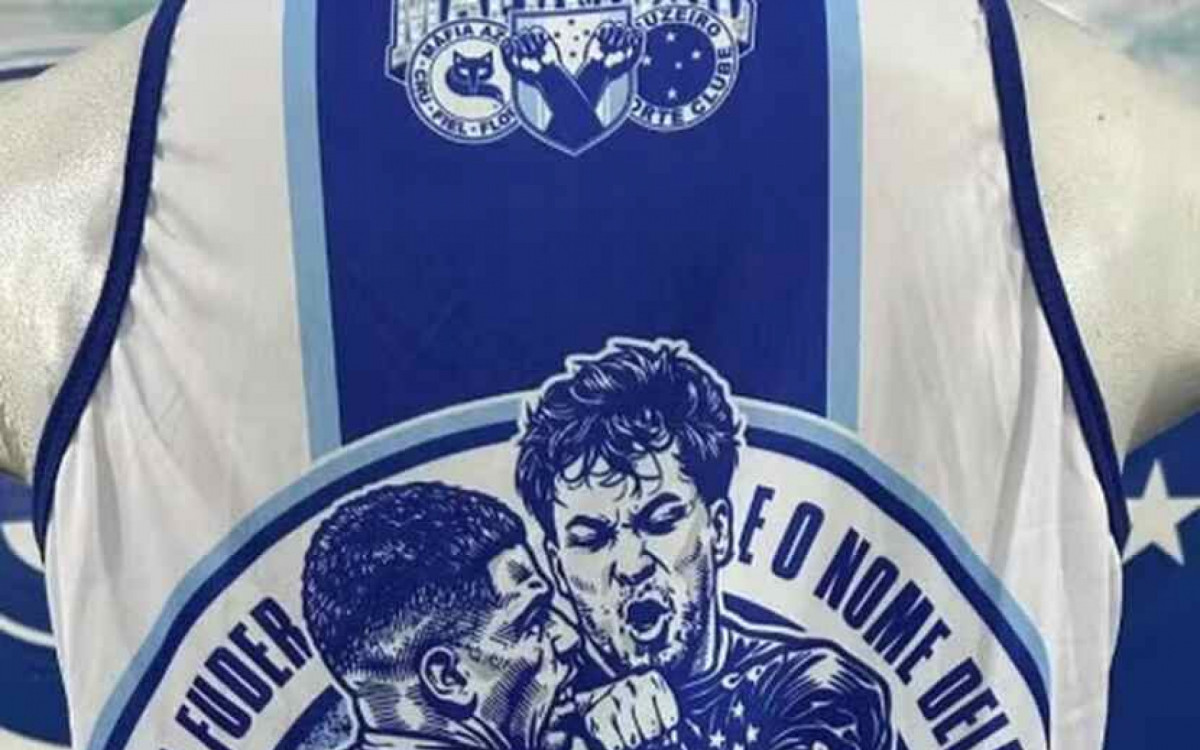 Goleiro do Atl&eacute;tico aciona Justi&ccedil;a contra organizada do Cruzeiro por uso indevido de imagem