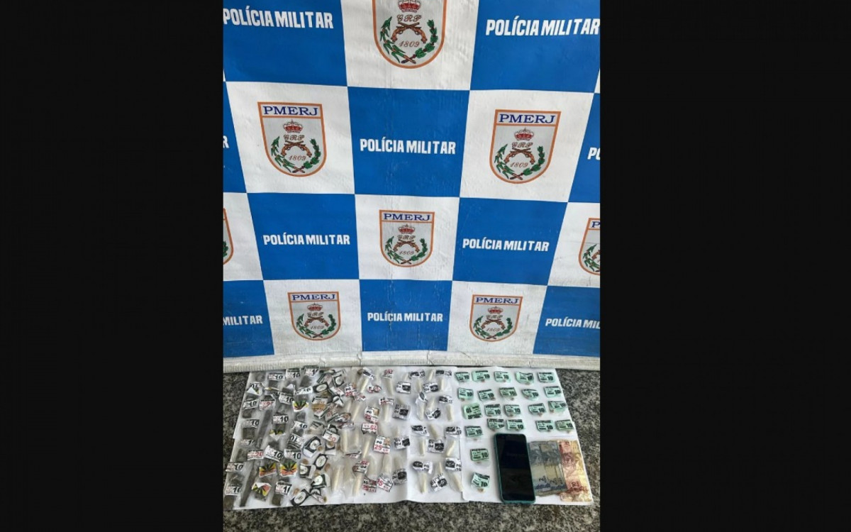 Ação policial resulta em retirada de drogas das ruas.