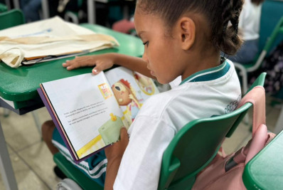 'Escola que Lê': Prefeitura de Saquarema segue com a distribuição de sacolas literárias