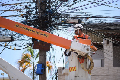 Light identifica mais de 4 mil 'gatos' e recupera energia para abastecer 28,5 mil casas