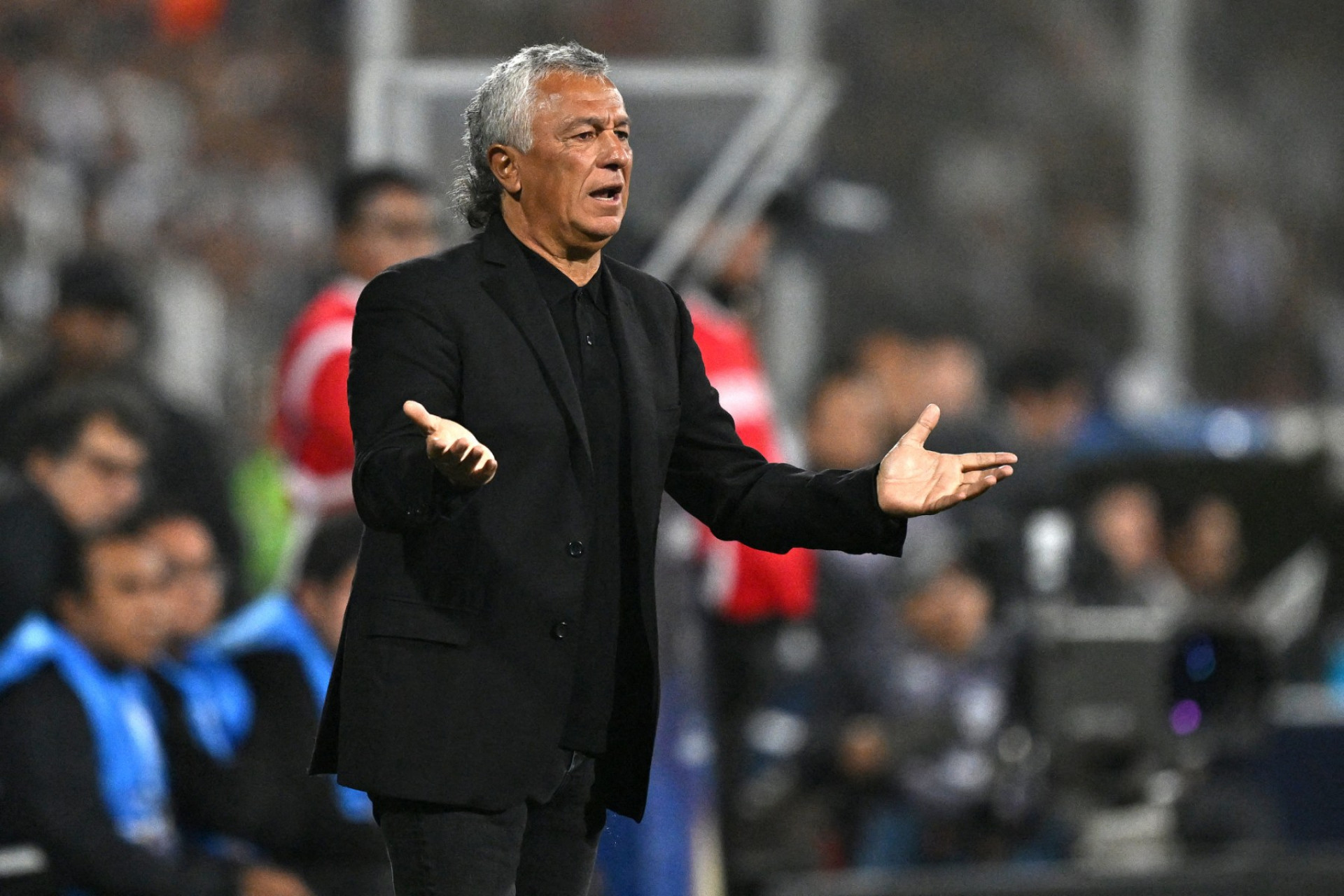 Técnico argentino ironiza Ancelotti na Seleção: 'Como a Itália ter um pizzaiolo do Brasil'