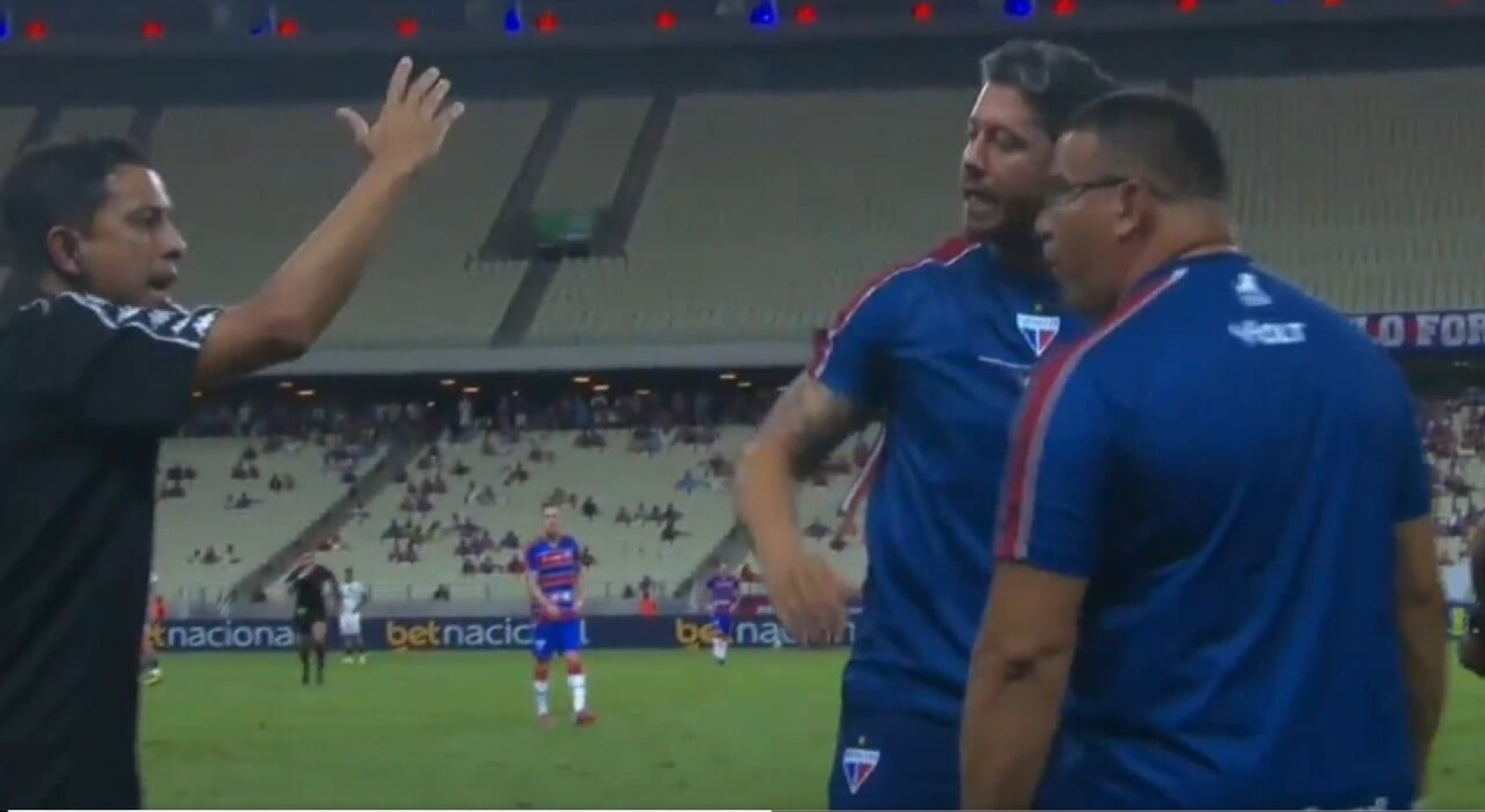 Troca de agress&otilde;es entre t&eacute;cnicos marca empate entre Fortaleza e Cuiab&aacute; pela S&eacute;rie B