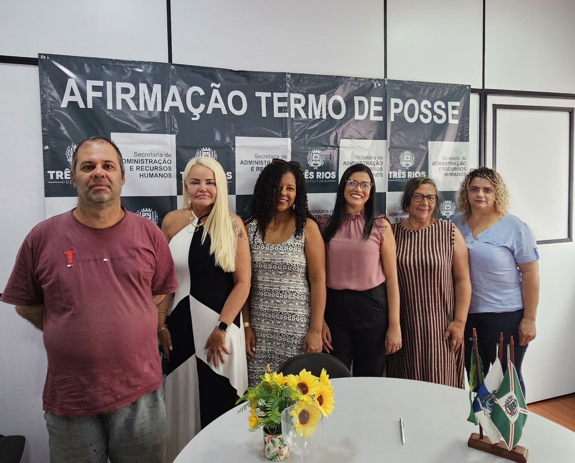 Prefeitura de Três Rios empossa novos servidores aprovados em concurso público