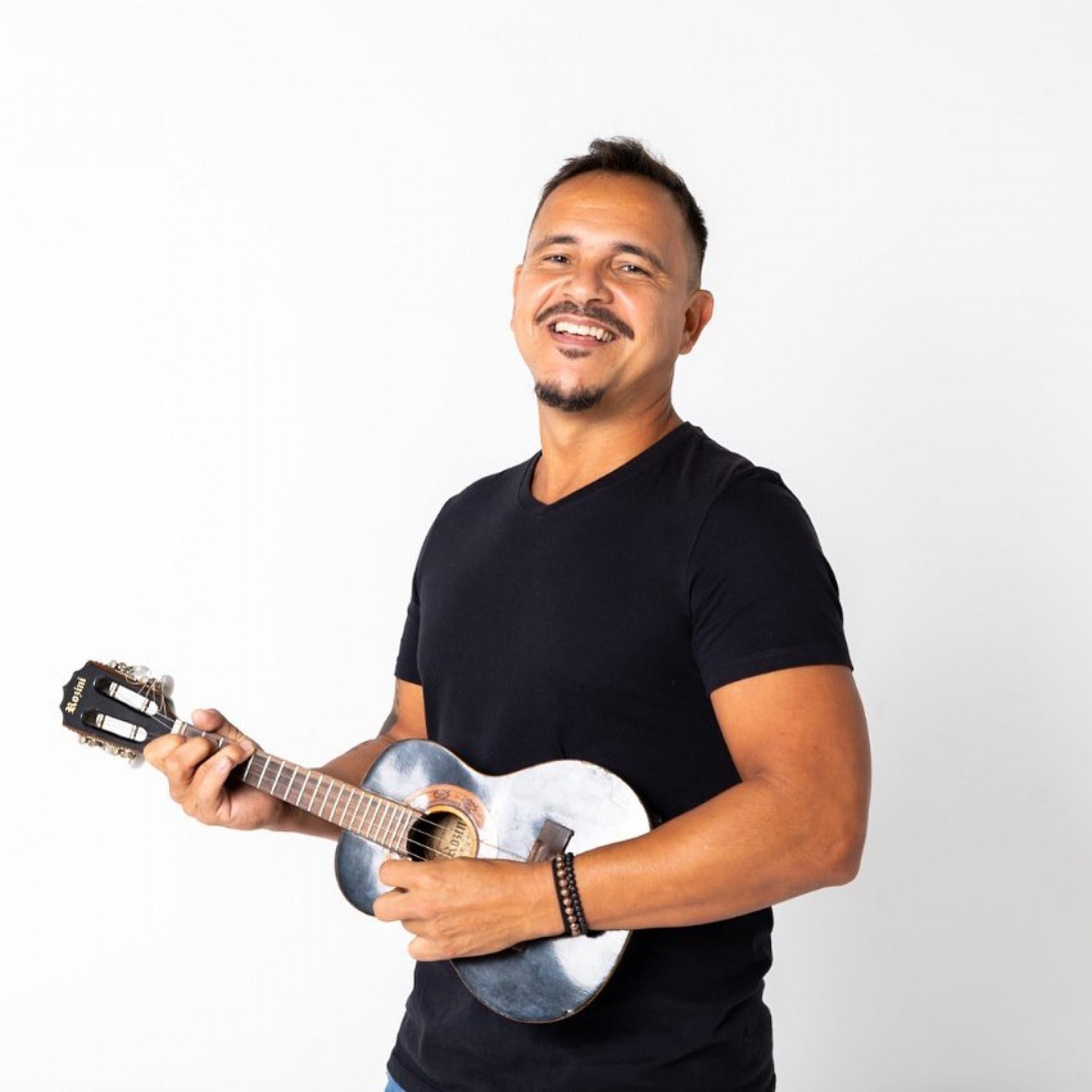 Festival do Mar leva gastronomia, música e clima de Semana Santa à orla de Piratininga