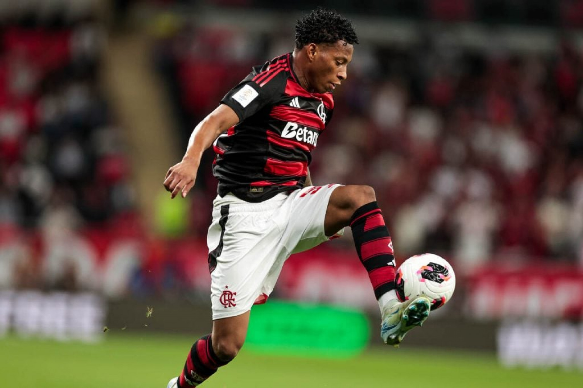 Apesar do desgaste no Flamengo, Bap descarta vender Plata