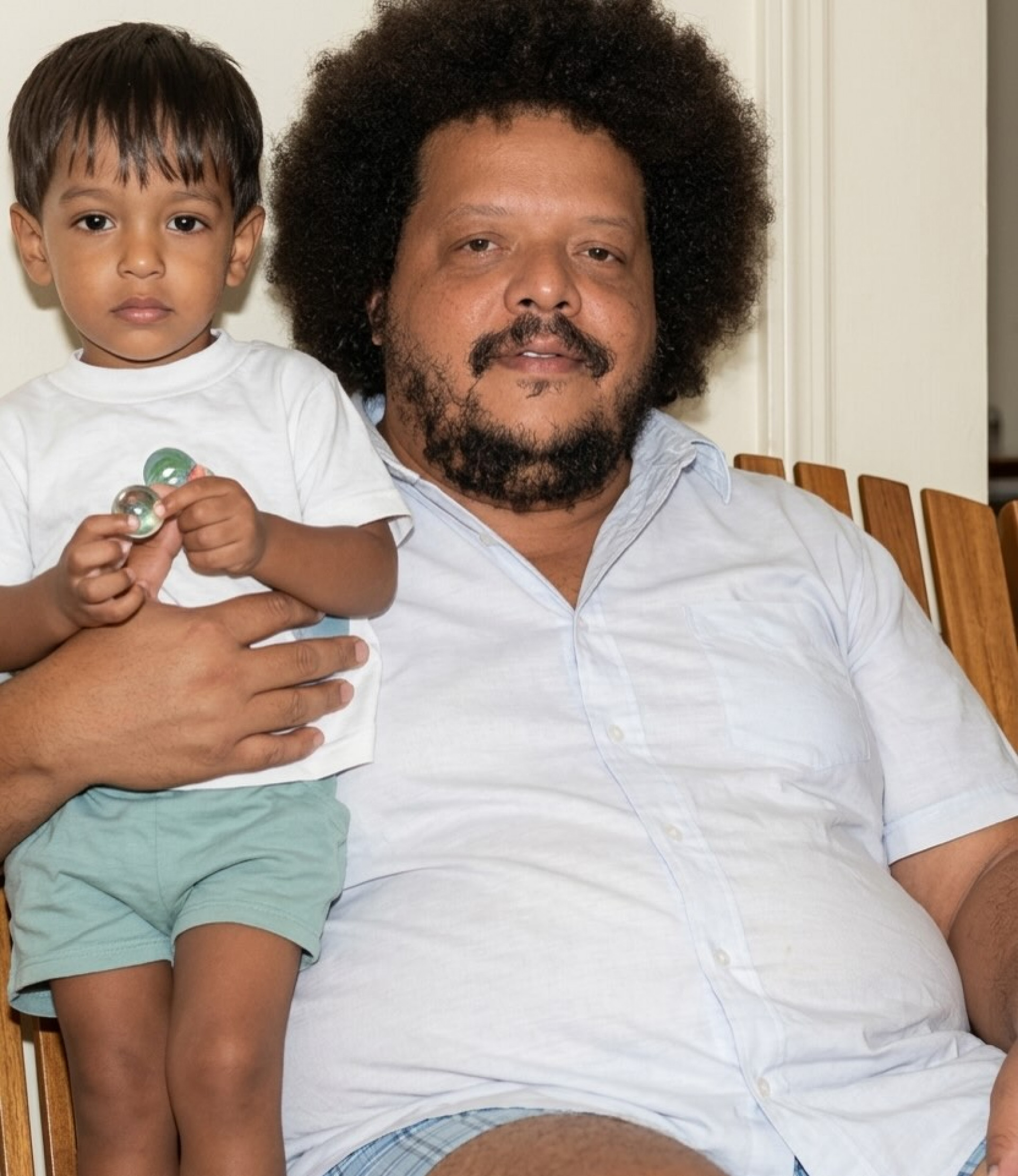  Carmelo Maia com o pai, Tim Maia, na infância - Reprodução / Instagram