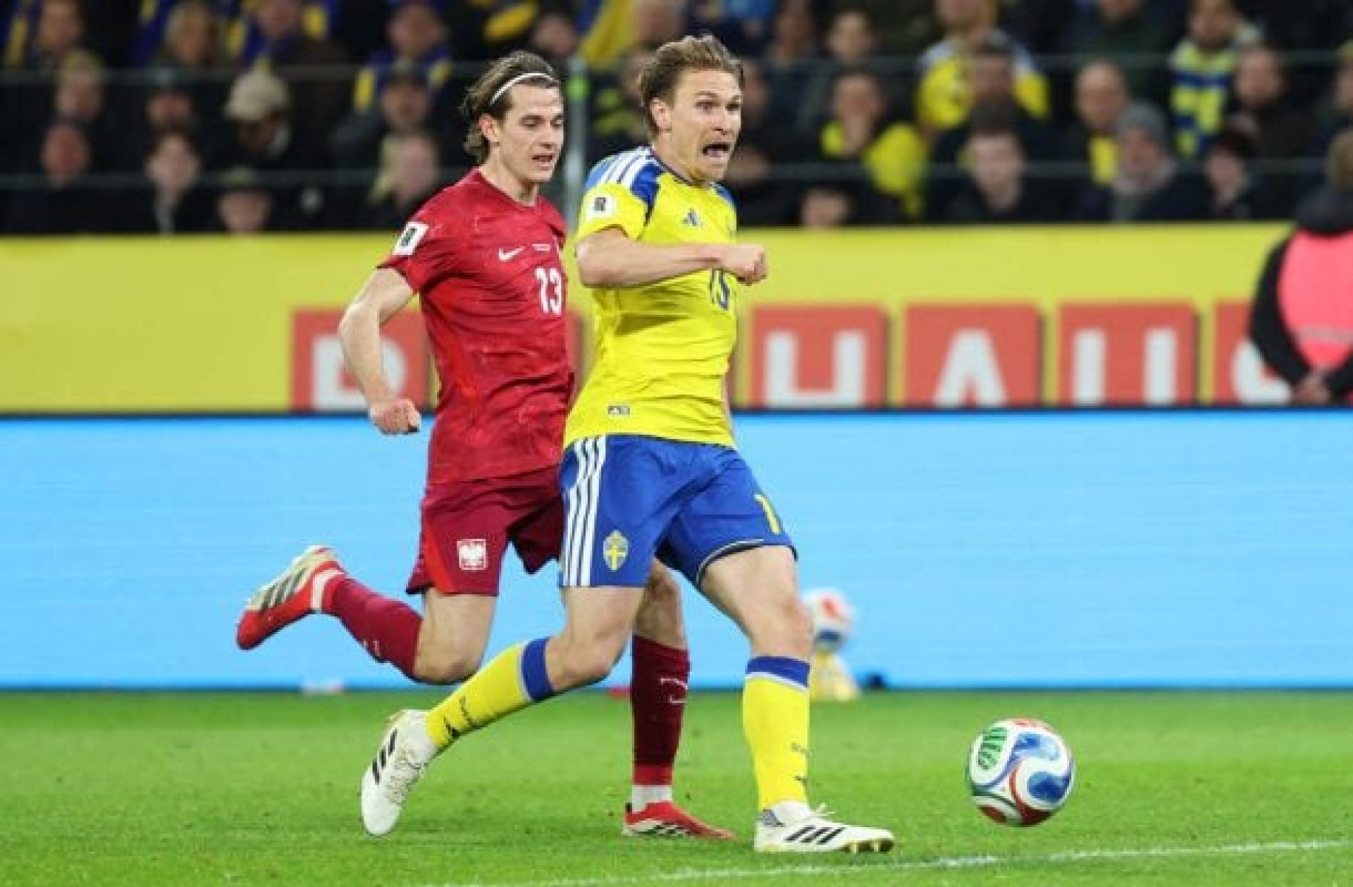 Su&eacute;cia vence Pol&ocirc;nia e garante vaga na Copa do Mundo de 2026