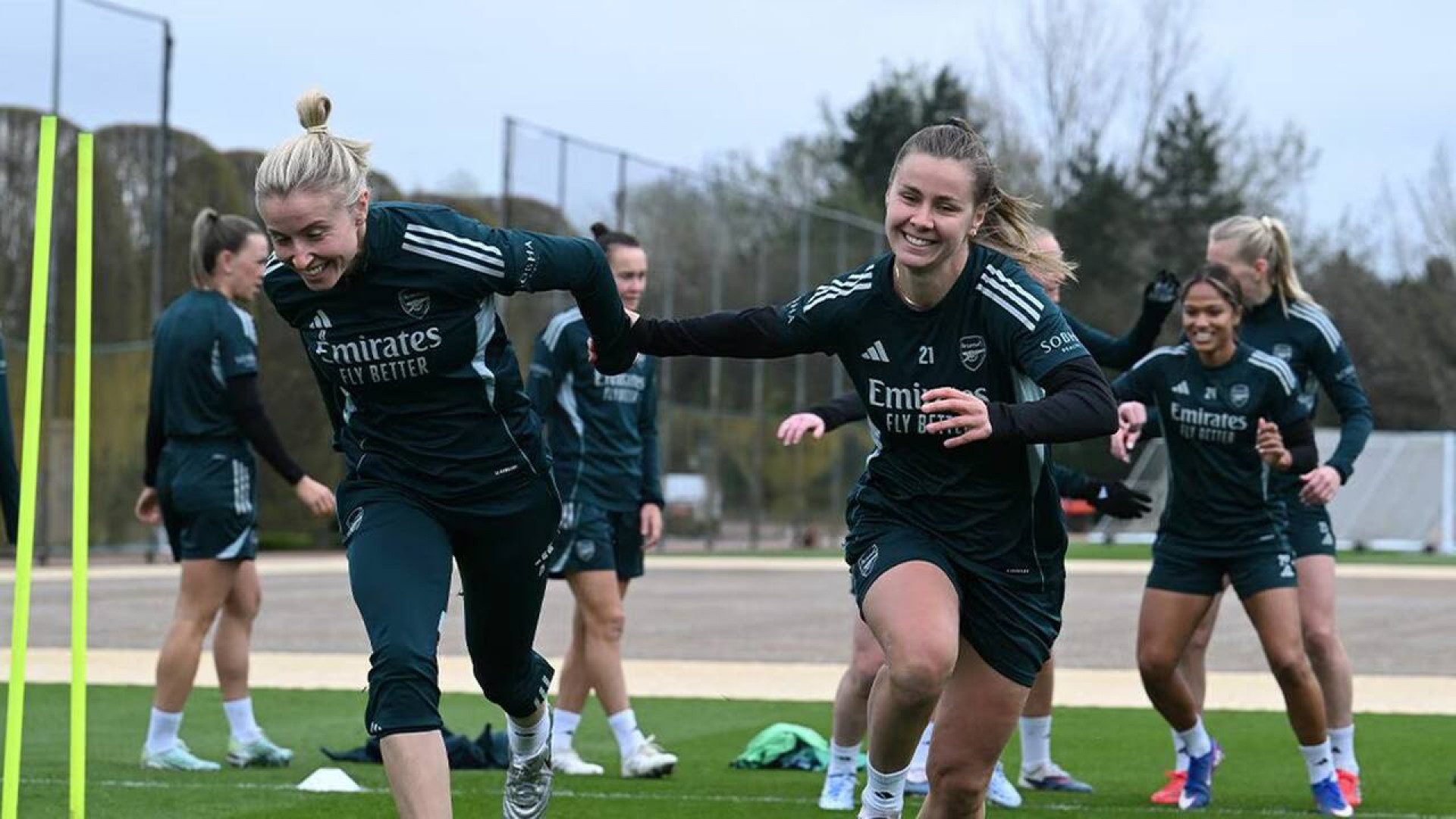 Chelsea x Arsenal pela Champions Feminina: escala&ccedil;&otilde;es e onde assistir