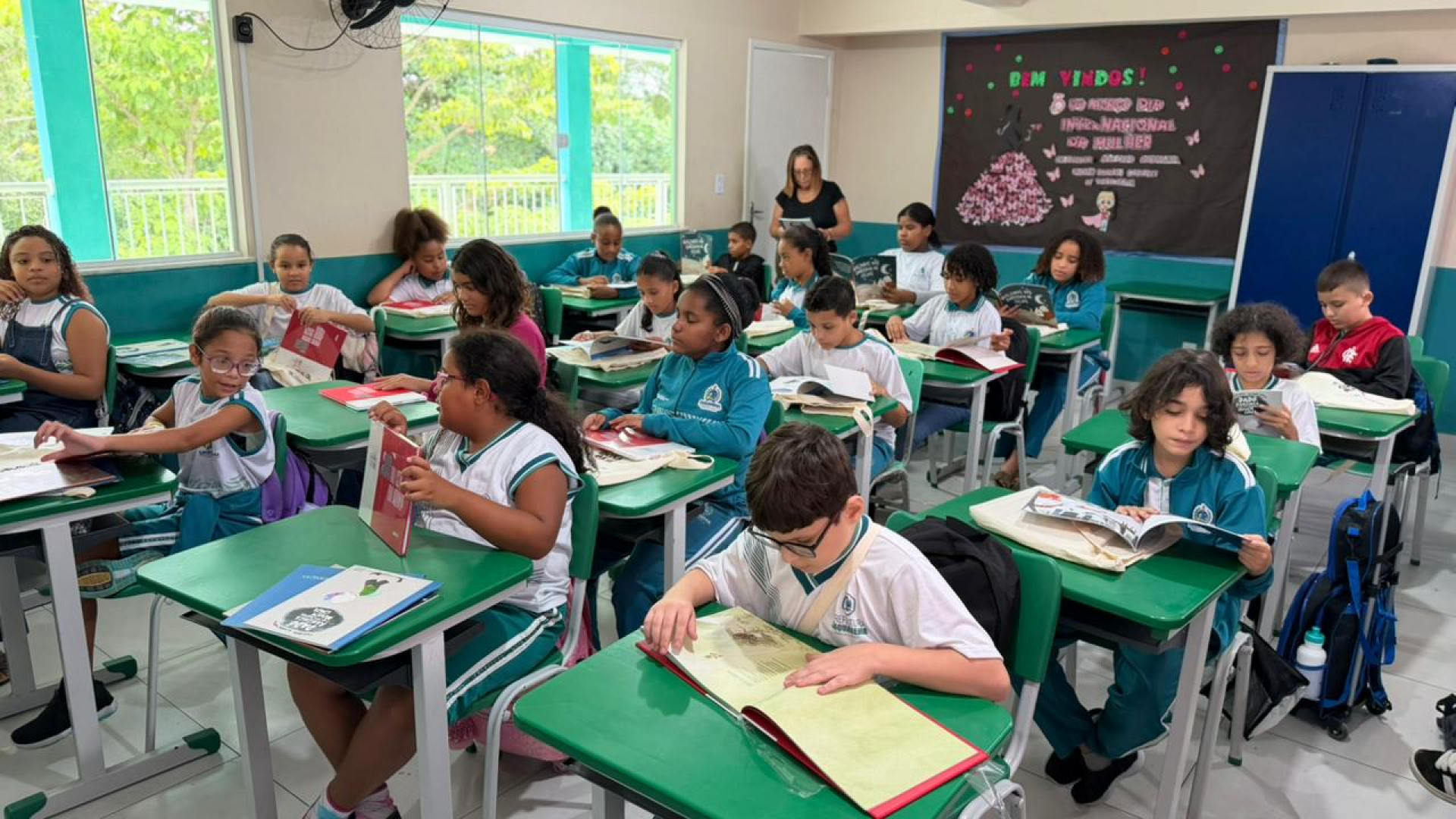 Prefeitura de Saquarema segue com a distribuição de sacolas literárias do projeto 