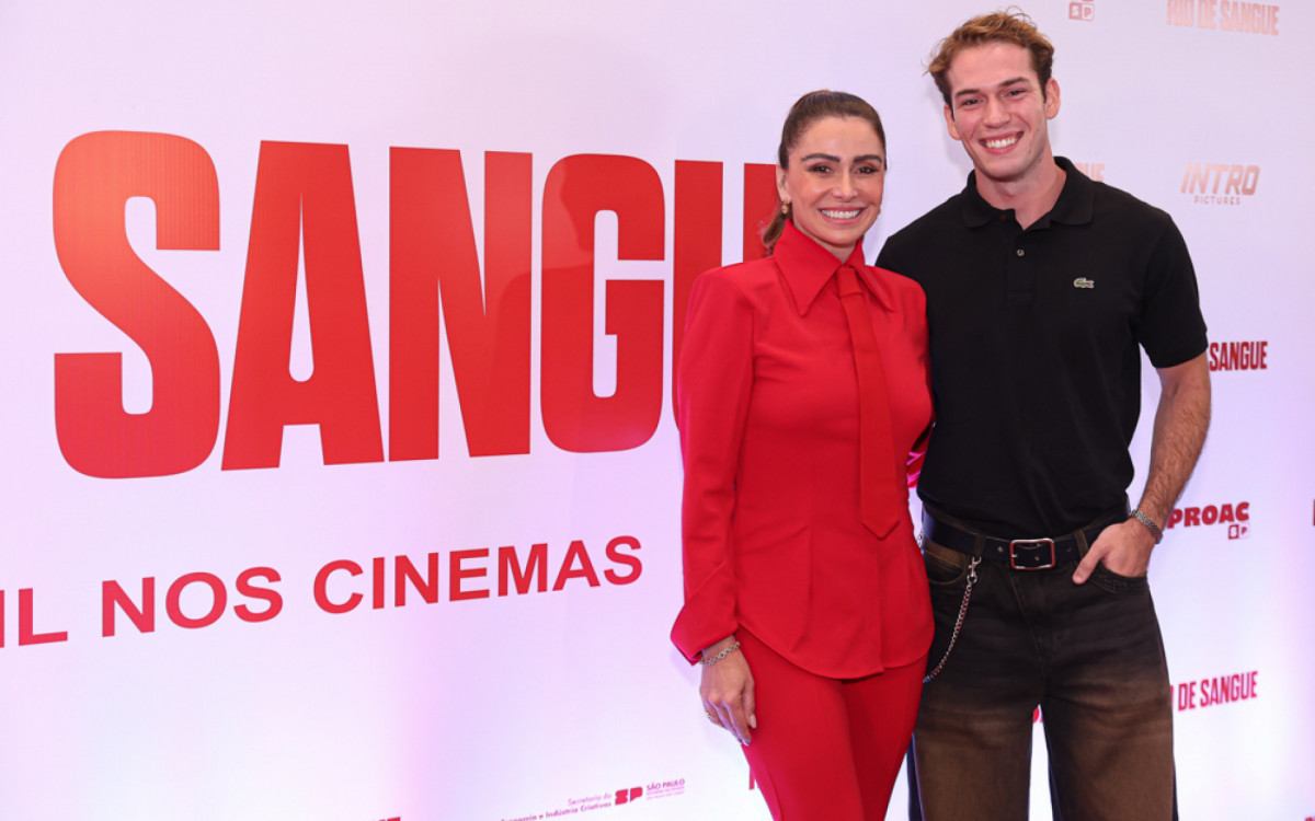 Pietro prestigia a mãe, Giovanna Antonelli