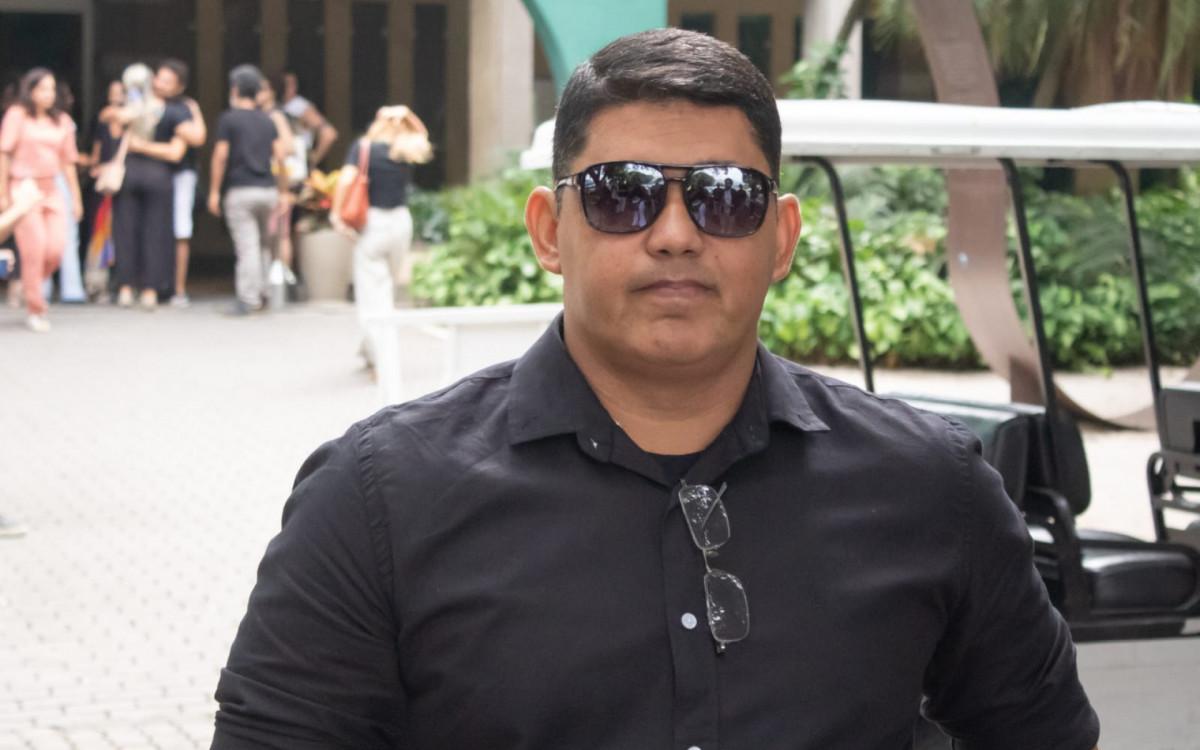 Altanir Corrêa, primo de Emanoelle Faria, teceu elogios a mãe e filho - Érica Martin/Agência O DIA