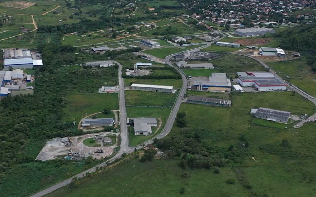 Polo Industrial de Saquarema gera empregos e Prefeitura amplia benefícios para atrair novas indústrias