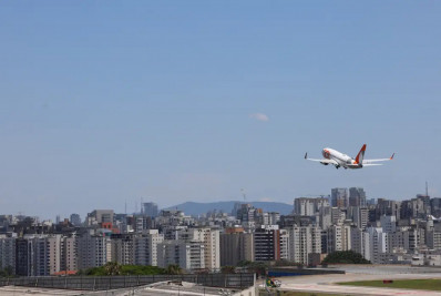 Petrobras anuncia que vai parcelar reajuste do querosene de aviação